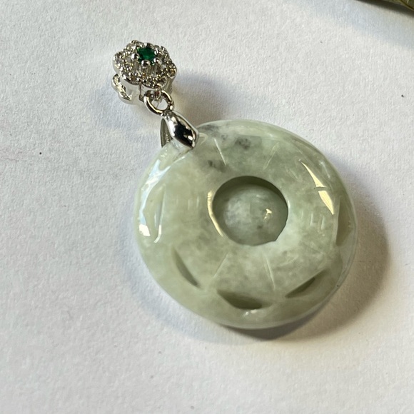 Natural Jade Pendant with Tiny Zircon Donut Shape Gemstone Crystal - Picture 3 of 7